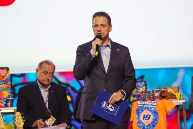 Trzaskowski odpowiedział na list otwarty! “Nie wycofuję się”