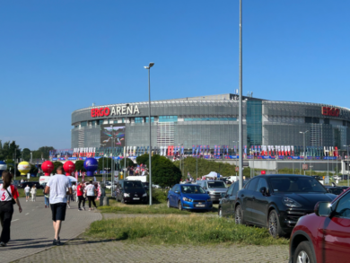 “Paragony grozy” pod Ergo Areną. Tyle trzeba zapłacić za udział w meczu siatkarzy