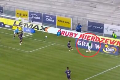 Pogoń zdewastowana przez Radomiaka! Świetna gra i piękne gole Zielonych! [WIDEO]