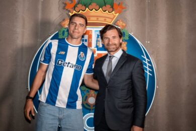 OFICJALNIE: Jan Bednarek piłkarzem FC Porto!