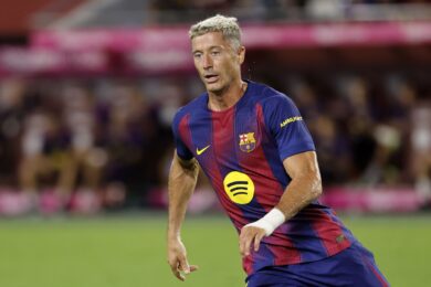 Media: Barca może sprzedać Lewandowskiego. Są ku temu warunki