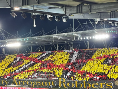 Tak kibice Widzewa zaczepili PZPN na meczu. Mocna oprawa!