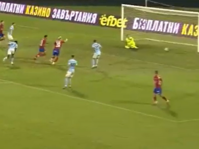 2 minuty i kapitalny gol! Wymarzony początek Rakowa Częstochowa [WIDEO]