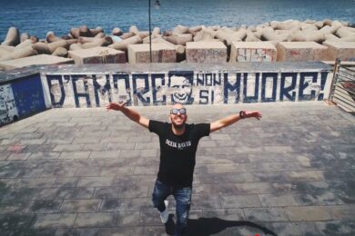 Dymy w Neapolu! Ikona Napoli wyrzucona z klubu! Fani oburzeni…