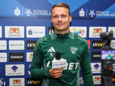 Zamienił Stal Mielec na Lechię Gdańsk. Wskazał, co pomogło mu w aklimatyzacji