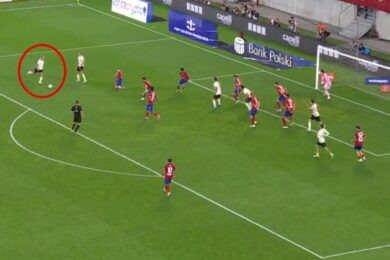 Ależ gol Kamila Grosickiego! Kapitan Pogoni w formie przed meczami kadry [WIDEO]