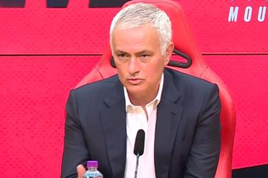 OFICJALNIE: Jose Mourinho znalazł nowy klub! Powrót po 25 latach