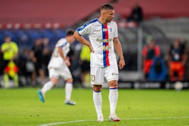Lukas Podolski ma problem. Trener Górnika potwierdza