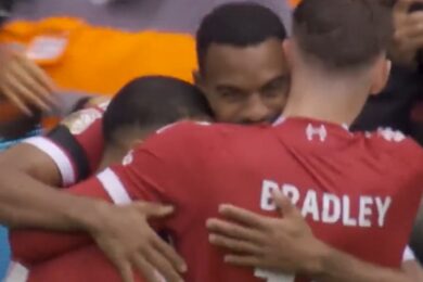 Liverpool znów zaimponował! Derby dla The Reds [WIDEO]
