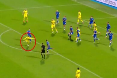 Potężne uderzenie reprezentanta Polski w Lidze Europy! Bramkarz bez szans [WIDEO]