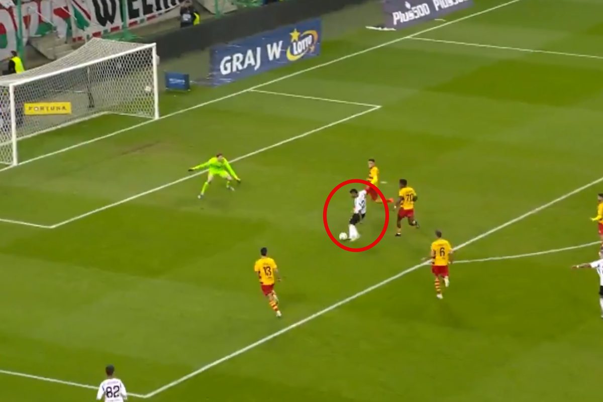 Legia nie wykorzystała wielkiej szansy. Bramkarz bohaterem Jagiellonii [WIDEO]