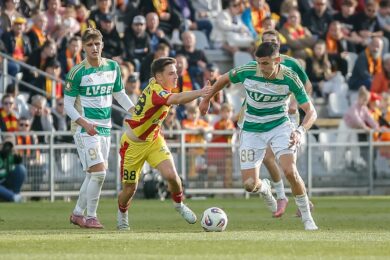 Piłkarz Lechii Gdańsk zaskakuje. “Mamy zbyt wielu ofensywnych graczy”