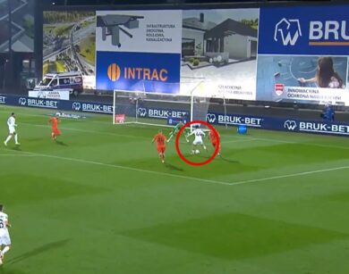 Trwa koszmarna seria beniaminka Ekstraklasy! 18-latek znów się popisał [WIDEO]