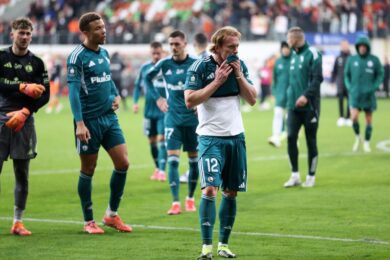 Legia zawodzi, a jej piłkarz nie wierzy w poprawę! “Nie jesteśmy dobrzy”
