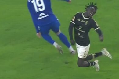 Niewypał transferowy opuszcza Pogoń Szczecin