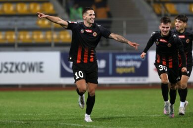Ten klub walczy o pierwszy awans do Ekstraklasy w historii! Świetna forma