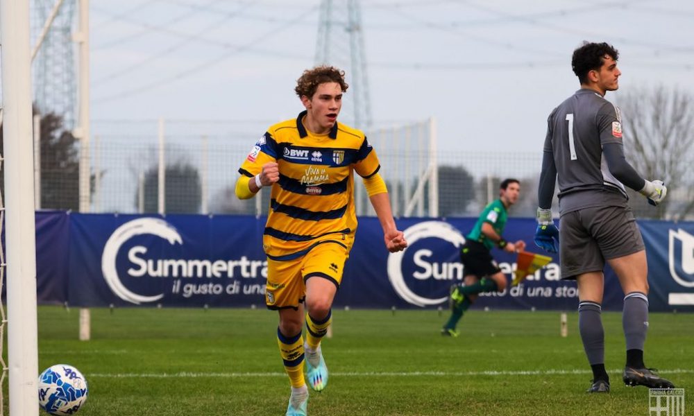 Daniel Mikołajewski