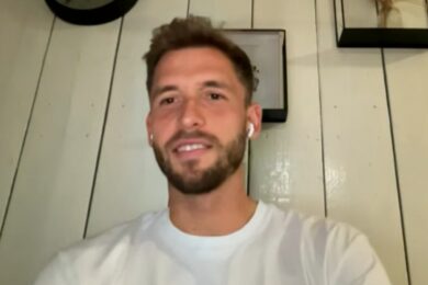 Nowy nabytek Górnika musiał chodzić w… kapturze! Tak ukrywał się Bochniewicz