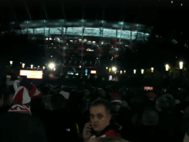 Zamieszanie pod PGE Narodowym! Tłumy nie mogą wejść na stadion! [WIDEO]