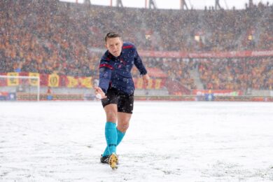 OFICJALNIE: Mecz Ekstraklasy odwołany. Zima mocno zaskoczyła