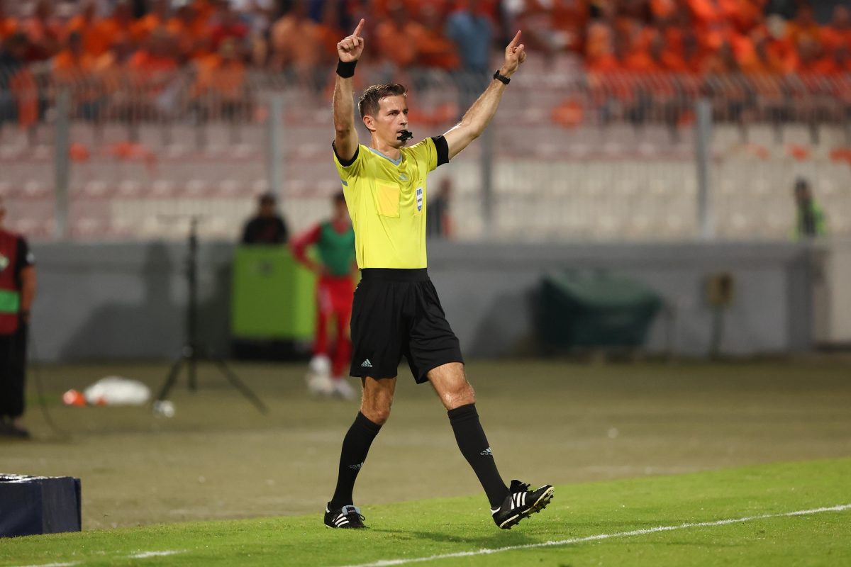 Oto sędzia meczu Rakowa w Lidze Konferencji. Rok temu skrzywdził polski klub