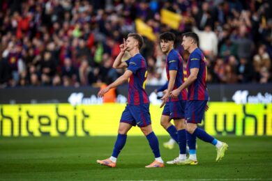 Barcelona nowym liderem LaLiga! Lewandowski musiał ustąpić rywalowi [WIDEO]