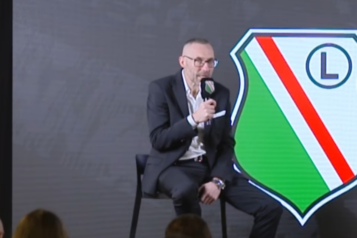 Papszun potwierdza: ma klauzulę poufności z Rakowem. Do tego mówi o transferach