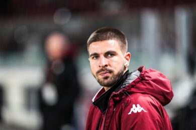 Kluby z najmocniejszych lig świata walczą o byłego piłkarza Lecha i Wisły