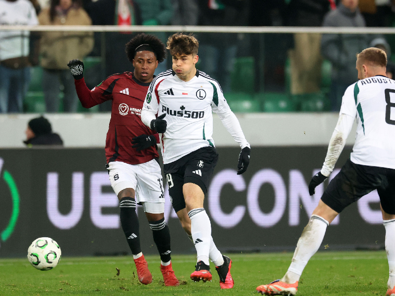 Papszun rozpoczyna czystki. Niewypał transferowy odchodzi z Legii