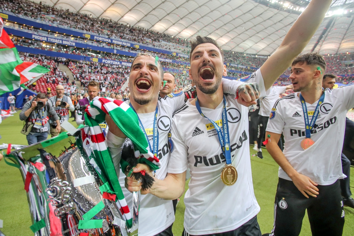 Filip Mladenović Josue