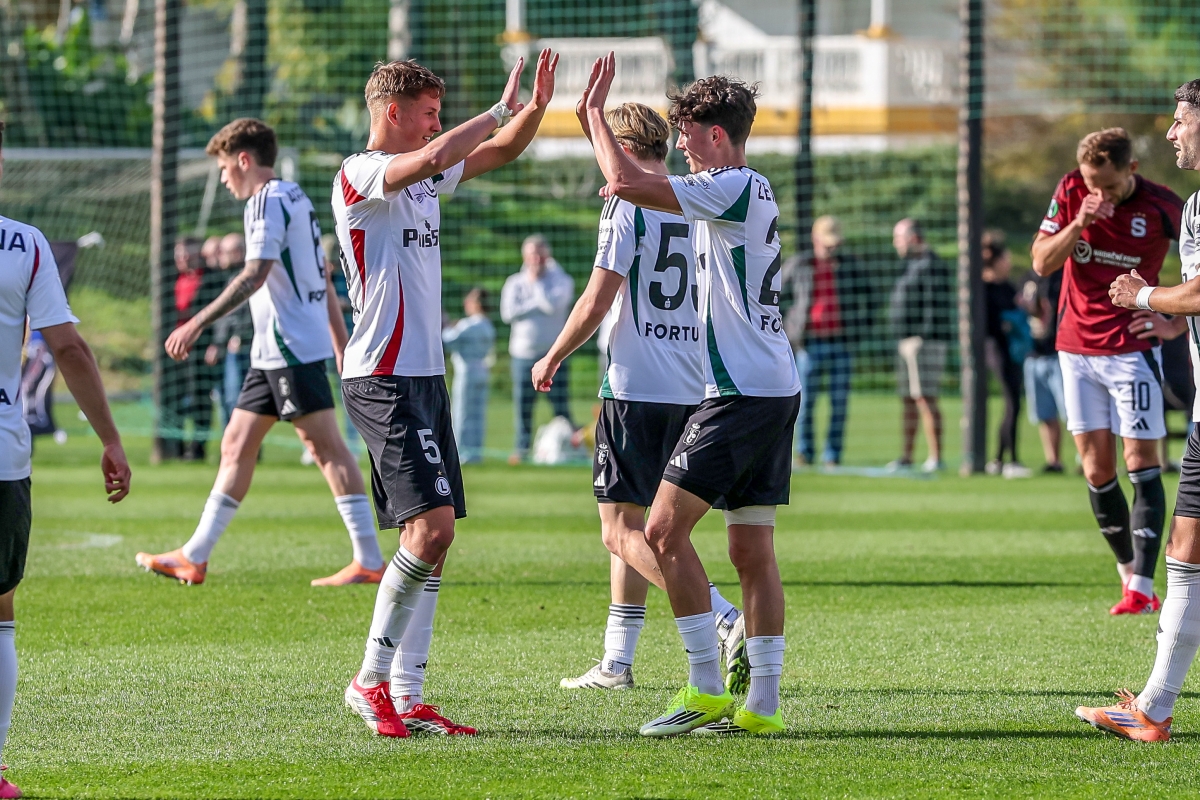 Legia Warszawa (Jakub Żewłakow)