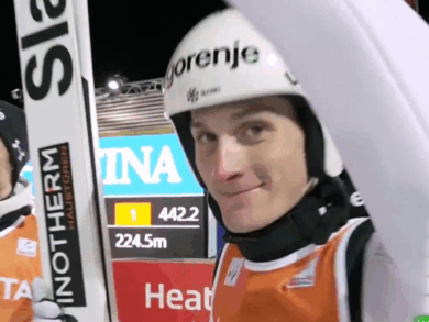 MŚ w lotach: Prevc prowadzi na półmetku, Piotr Żyła jedynym Polakiem z awansem