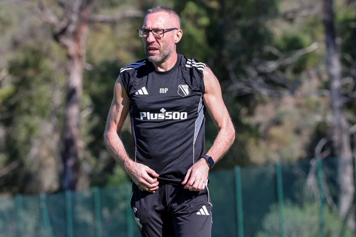 Wielu kibiców Legii go przekreśliło, a Papszun mu ufa. „Może strzelić 20 goli”