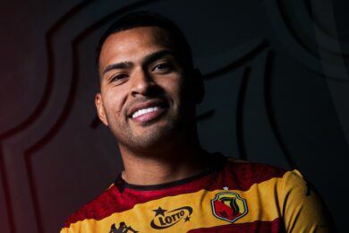 OFICJALNIE: Kontrowersyjny transfer Jagiellonii Białystok dokonany