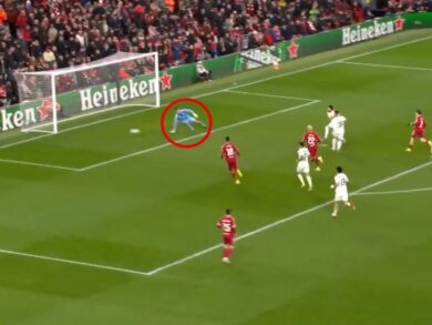 Koszmar polskiego bramkarza w Lidze Mistrzów. Dwa szybkie gole giganta